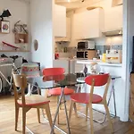 Beautifully Decorated Apartment In Paris